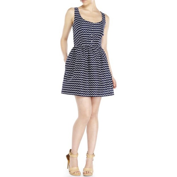 French Connection Dresses & Skirts - French Connection Navy Chevron Print Dress
